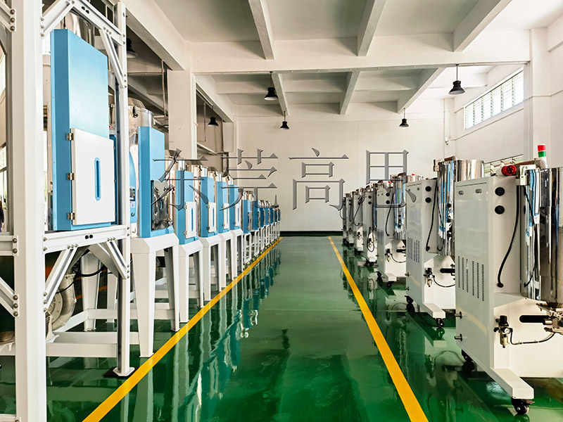 塑料水分多？干燥機(jī)顯神威